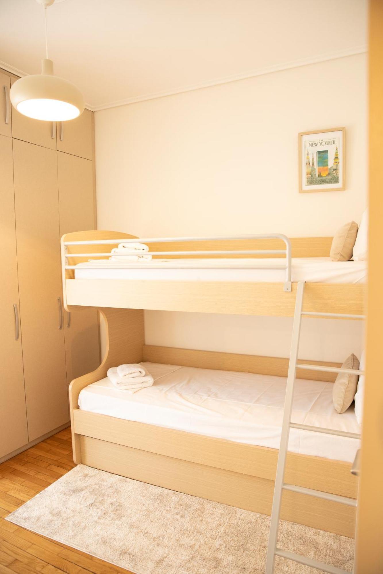 Spacious Glyfada Golf 4Br -Near Beach + Shops Athens Ngoại thất bức ảnh